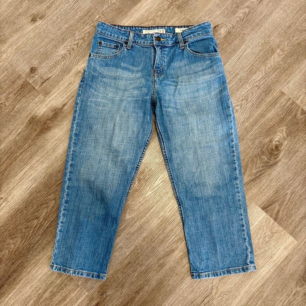 Levi Strauss Mid Rise Denim Capri